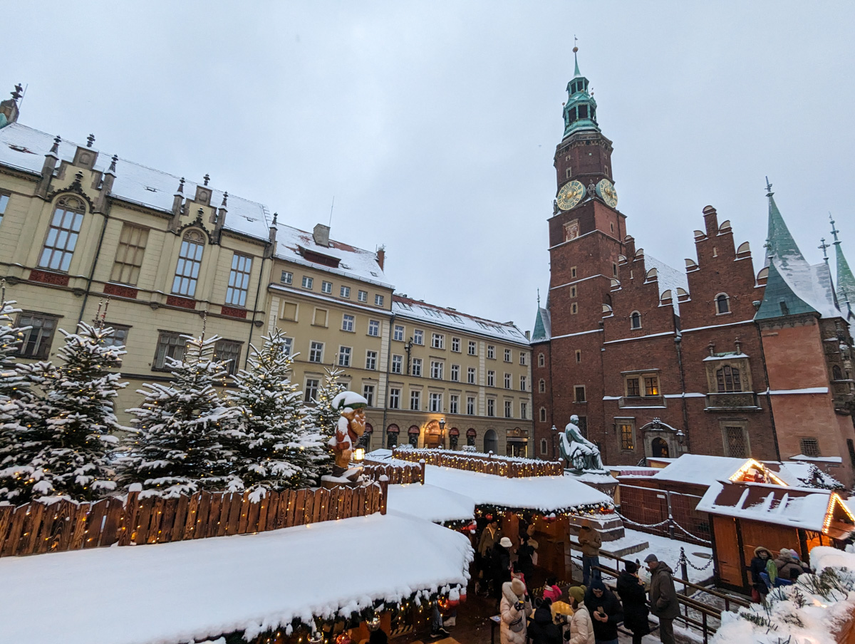 How to visit Wroclaw Christmas Market in Poland